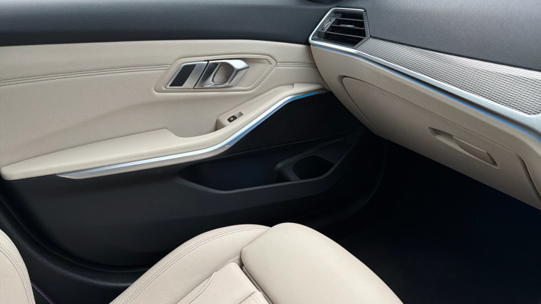 BMW 3 Series 330e M Sport 4dr Step Auto Saloon